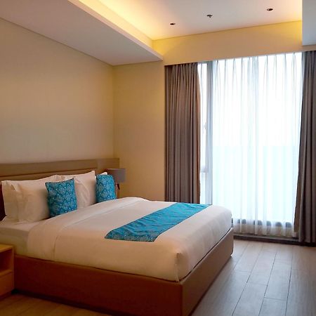 Bayprime Hotel Paranaque City Buitenkant foto
